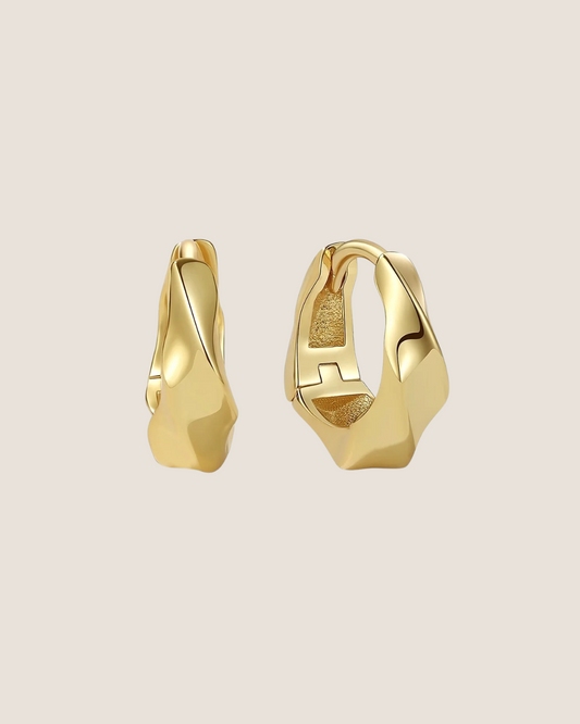 Ava Twist Hoop Earrings - Petite