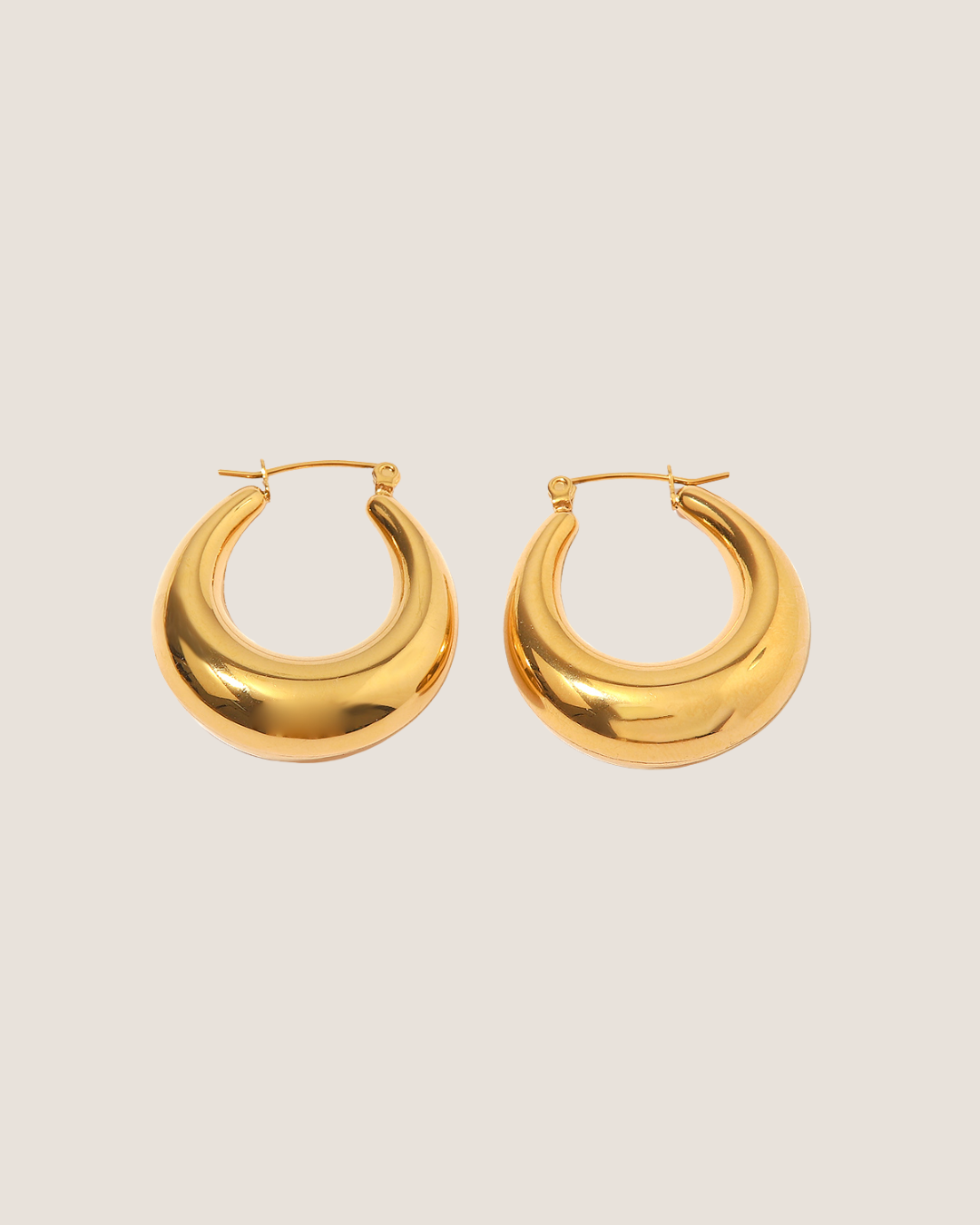 Lucy Hoop Earrings - Gold