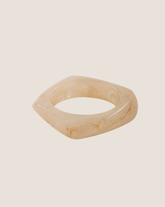 Medium Curvy Smoke Resin Bangle