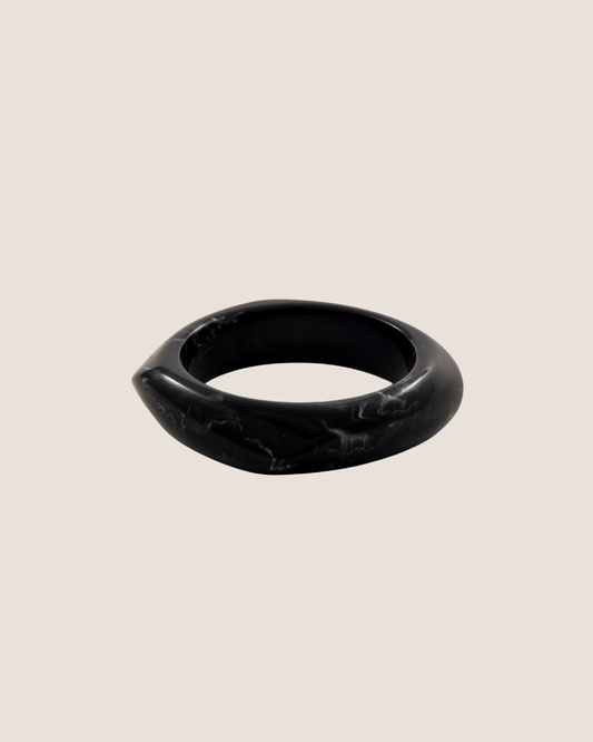 Medium Curvy Black Marble Resin Bangle