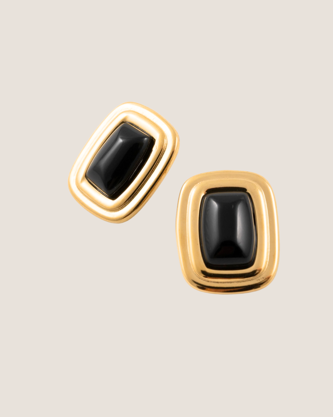 Oak Earrings - Black