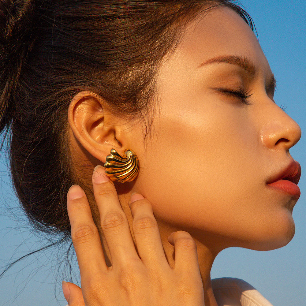 Vivian Earrings